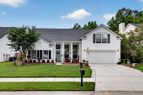 1561 Ashley Garden Blvd, Charleston, SC, 29414-9128 | Card Image