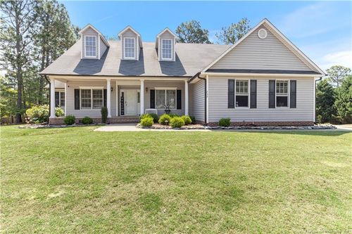 732 Stone Cross Dr, Spring Lake, NC, 28390-9084 | Card Image