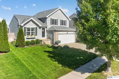19614 Gail Ave, Omaha, NE, 68135-4329 | Card Image