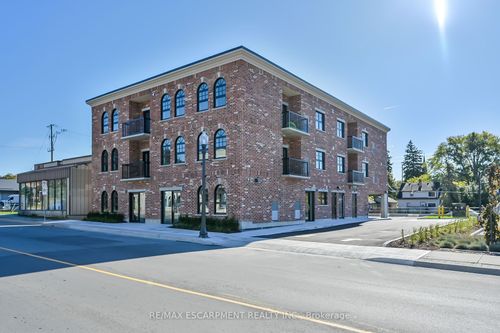 302-15 Talbot St W, Cayuga, ON, N0A1E0 | Card Image