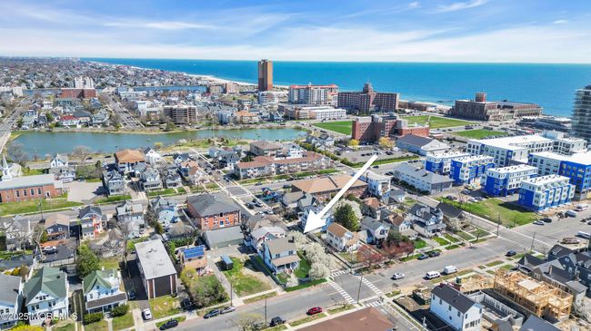 401 3 Rd Ave, House other with 7 bedrooms, 3 bathrooms and null parking in Asbury Park NJ | Image 8