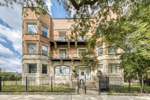 1e-5016 King Dr, Chicago, IL, 60615-2490 | Card Image