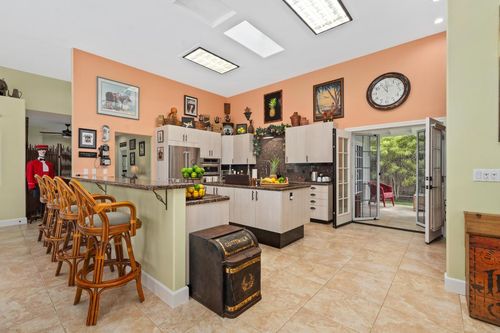 76-6353 Kaheiau St, Kailua Kona, HI, 96740-2276 | Card Image