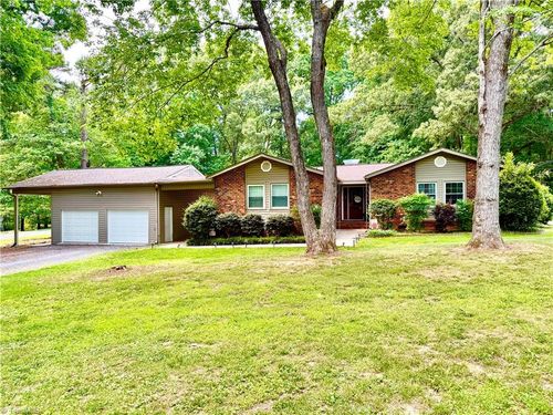 2068 Country Trl, Asheboro, NC, 27205-2022 | Card Image