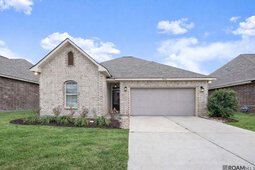 6360 Nesting Dr, Gonzales, LA, 70737-8644 | Card Image