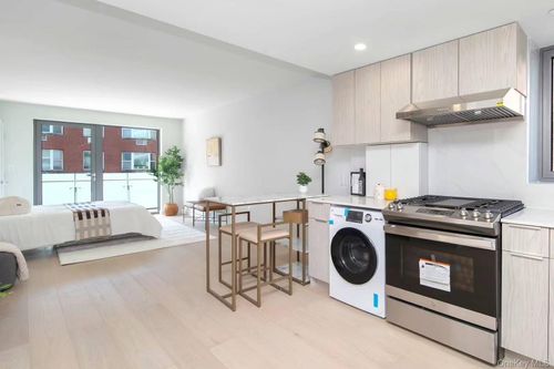 13680 41st Avenue, New York, NY, 11355 | Card Image