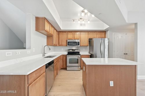 1087-900 S 94th St, Chandler, AZ, 85224-6243 | Card Image