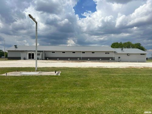 509 N School St, Atkinson, IL, 61235-9777 | Card Image