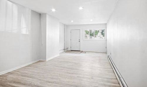 1-1155 Summit Ave, Jersey City, NJ, 07307-3221 | Card Image