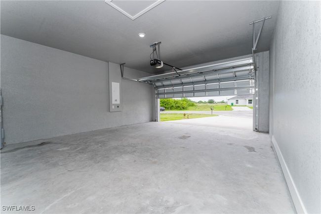 8304 Lena Ct, House other with 3 bedrooms, 2 bathrooms and null parking in LABELLE FL | Image 22