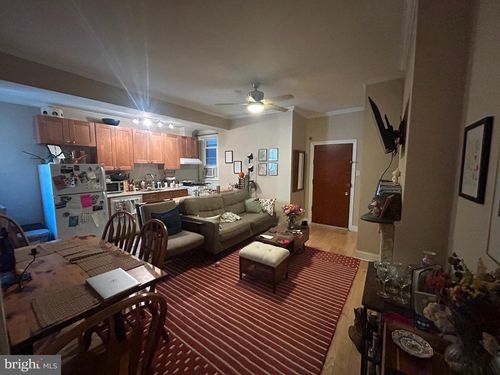 apt-1r-152 N 21st St, PHILADELPHIA, PA, 19103-1054 | Card Image