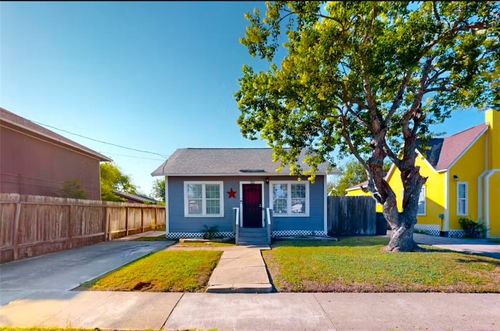 919 Elizabeth St, Corpus Christi, TX, 78404-2037 | Card Image