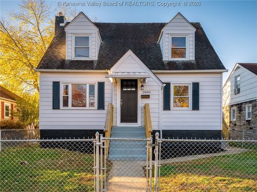 2805 Lincoln Ave, Saint Albans, WV, 25177-2153 | Card Image