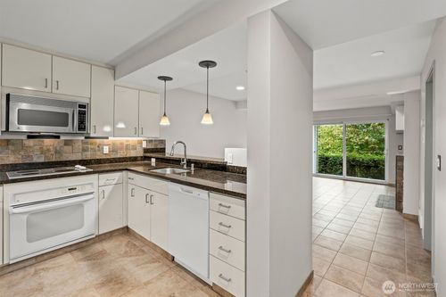 103-1 Broadway, Tacoma, WA, 98402-4119 | Card Image