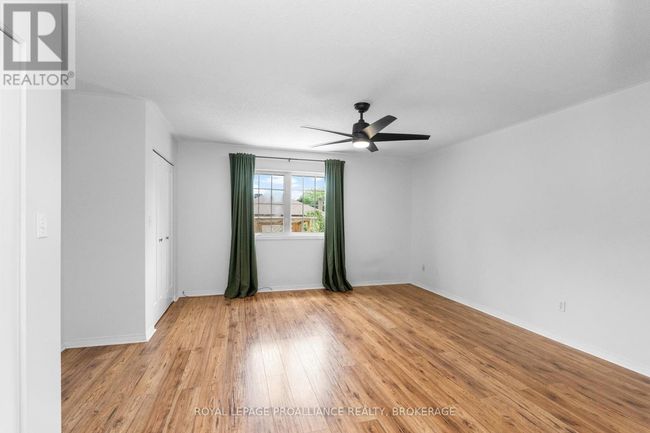343 Sunrise Cres, House other with 4 bedrooms, 3 bathrooms and 4 parking in Kingston ON | Image 22
