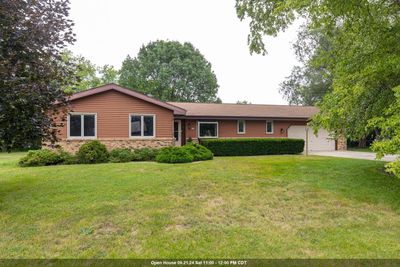 514 Oak Crest Drive, House other with 4 bedrooms, 3 bathrooms and null parking in ALGOMA WI | Image 1