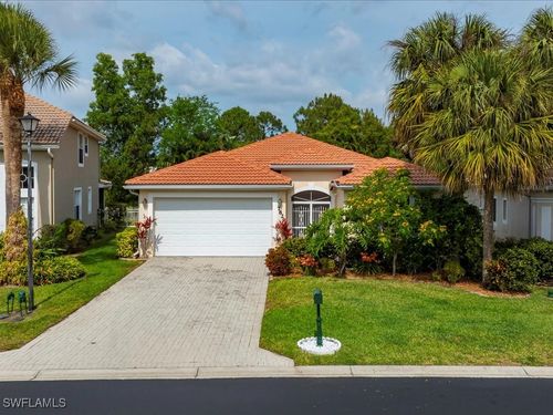 7829 Stratford Dr, NAPLES, FL, 34104-7449 | Card Image
