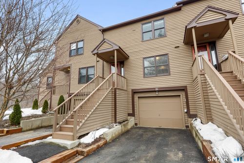 21-21 Rockview Cir, Monroe, CT, 06468-2656 | Card Image