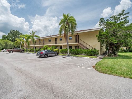 apt-f7-400 18th St, Vero Beach, FL, 32960-0833 | Card Image