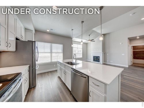 201-245 High Point Dr, Longmont, CO, 80504 | Card Image
