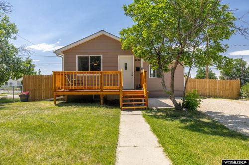 1152 S Chestnut St, Casper, WY, 82601-3532 | Card Image