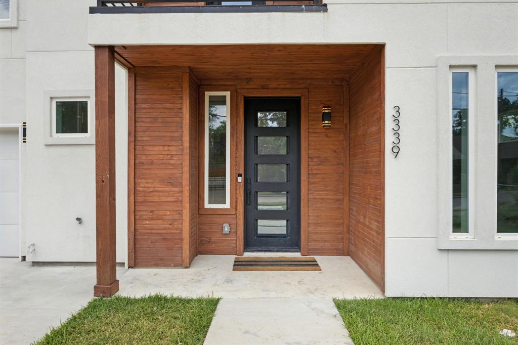 Bataan St, Dallas, TX 75212