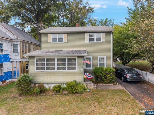 59 Erie Ave, Midland Park, NJ, 07432-1913 | Card Image