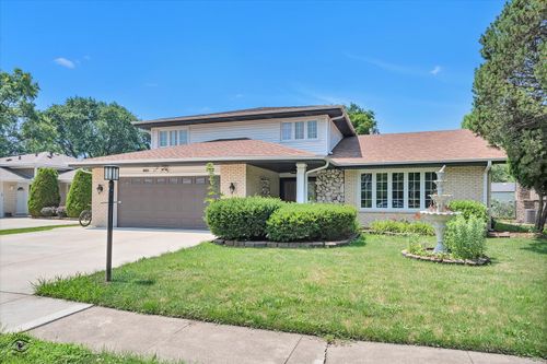 10408 S Alta Dr, Palos Hills, IL, 60465-1708 | Card Image