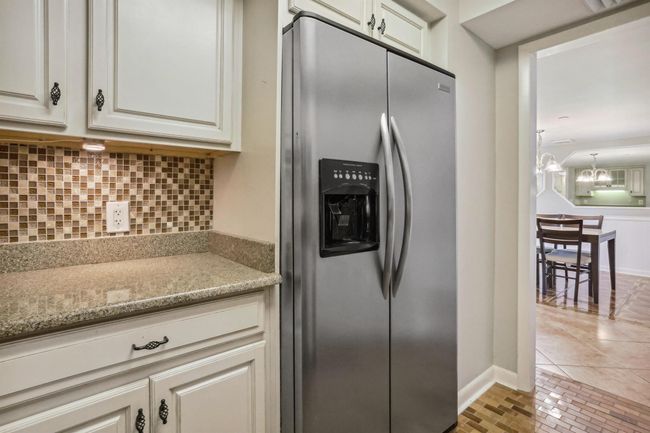 APT-208 - 4201 N Ocean Blvd, Condo with 2 bedrooms, 2 bathrooms and null parking in Boca Raton FL | Image 8