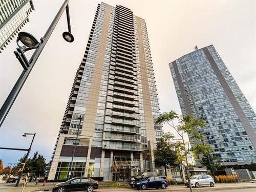 3008-13688 100 Ave, Surrey, BC, V3T0G5 | Card Image