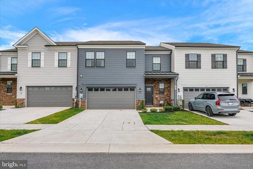 490 Herringbone Way, FREDERICK, MD, 21701-3578 | Card Image