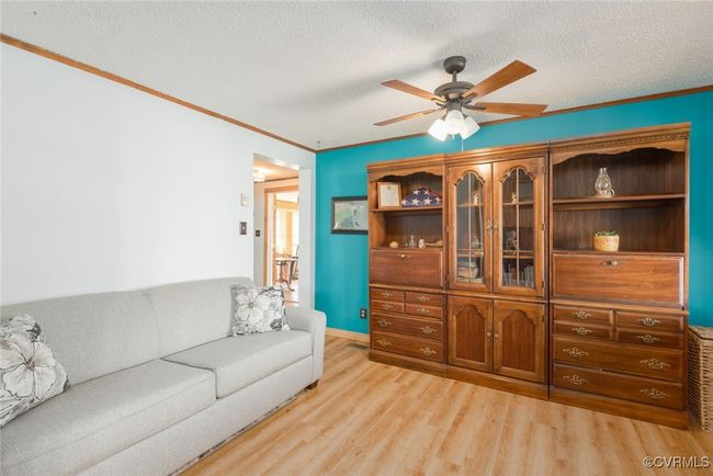1316 General Puller Hwy, House other with 3 bedrooms, 2 bathrooms and null parking in Saluda VA | Image 17