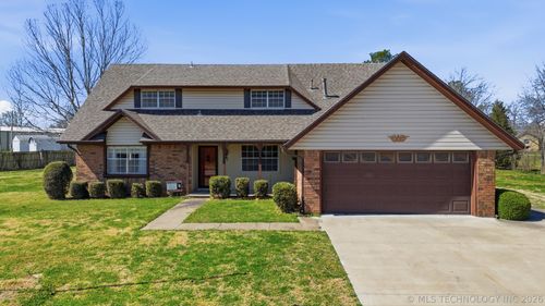 9160 N 153rd East Ave, Owasso, OK, 74055-5029 | Card Image