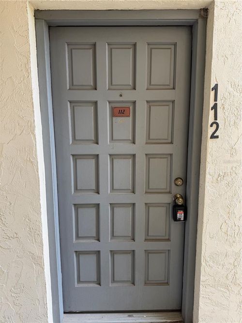 112-2050 San Marcos Dr Se, WINTER HAVEN, FL, 33880-6610 | Card Image