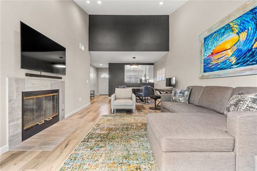 303-1418 Brett Pl, San Pedro, CA, 90732-5069 | Card Image