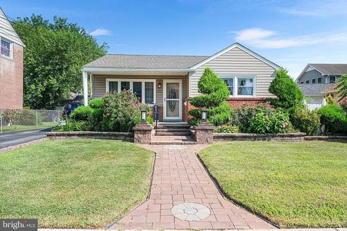 304 Russell St, RIDLEY PARK, PA, 19078-3514 | Card Image