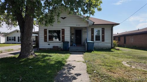 777 Condit St, Wood River, IL, 62095-1248 | Card Image