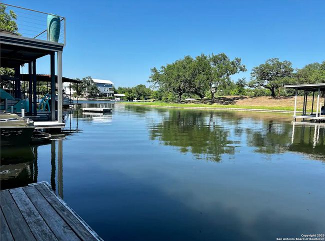 103 - 1500 Ranch Road 1431, Condo with 2 bedrooms, 1 bathrooms and null parking in Kingsland TX | Image 5
