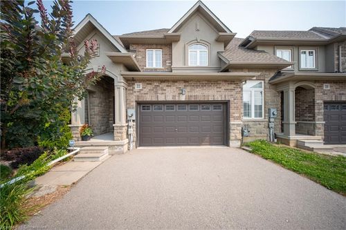 22 Madonna Dr, Hamilton, ON, L9B0H1 | Card Image