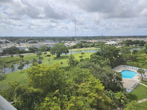 apt-1015-4200 Hillcrest Dr, Hollywood, FL, 33021-7962 | Card Image