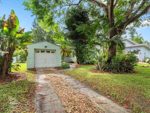 125 South Dr, Miami Springs, FL, 33166-5921 | Card Image