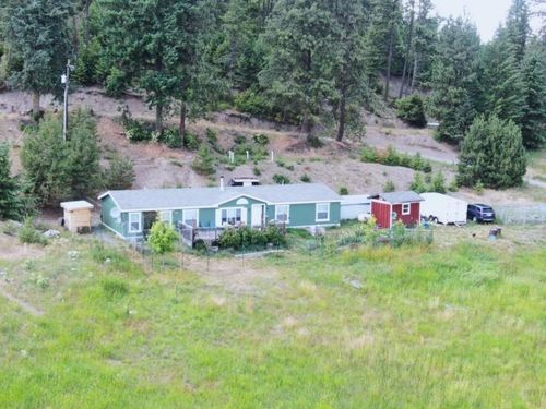 2626 D Cedonia Addy Rd, Addy, WA, 99101-5111 | Card Image