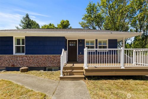 4525 10th Ave S, Seattle, WA, 98108-1802 | Card Image