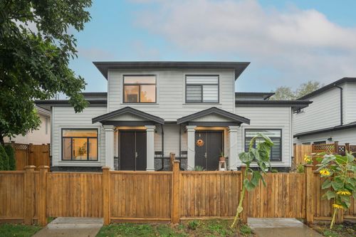 7353 14th Ave, Burnaby, BC, V3N1Z7 | Card Image