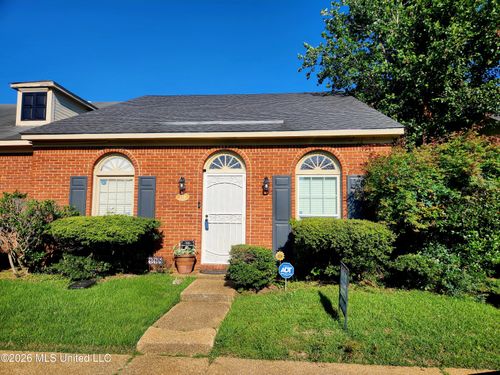 118 N Brighton Dr, Jackson, MS, 39211-3093 | Card Image