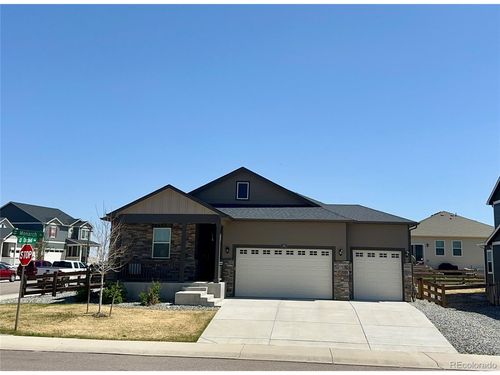 108 Monarch St, Bennett, CO, 80102-8737 | Card Image