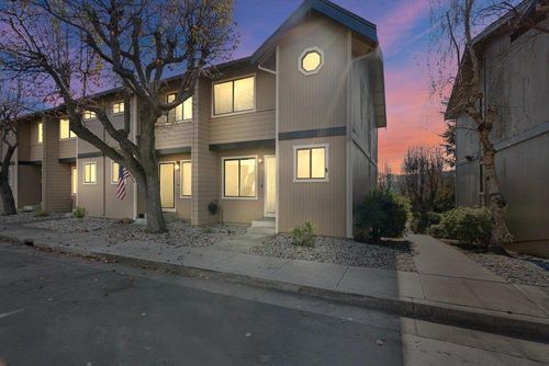 unit-b10-801 Nash Rd, Hollister, CA, 95023-5424 | Card Image