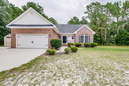 147 Dixon Rd, Holly Ridge, NC, 28445-7533 | Card Image