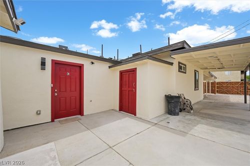 c-623 N 10th Street, Las Vegas, NV, 89101 | Card Image