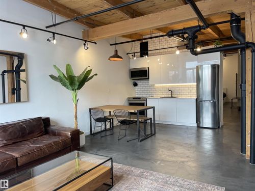 10309 107 St Nw, Edmonton, AB, T5J1K3 | Card Image